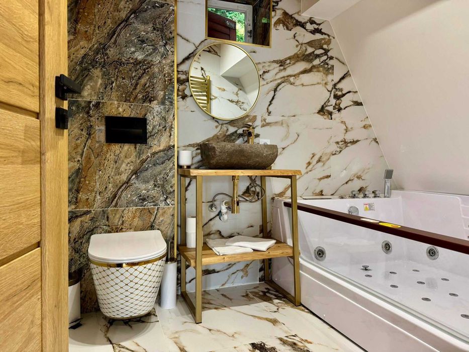 Domek z widokiem na jezioro/sauna/balia