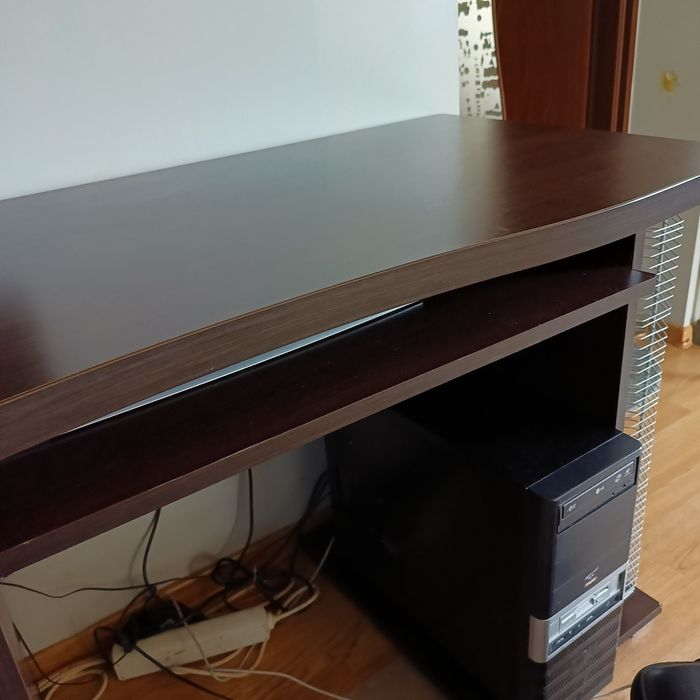 Sprzedam Biurko Wenge