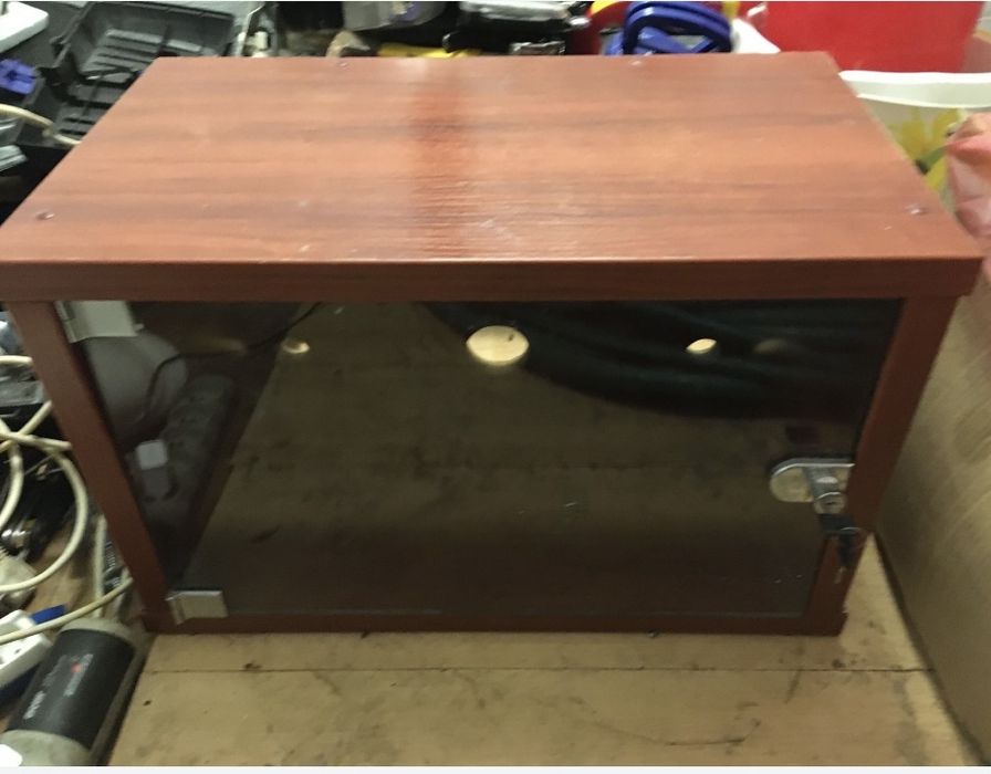 Szafka pod klucz, pod serwer, serwerownia