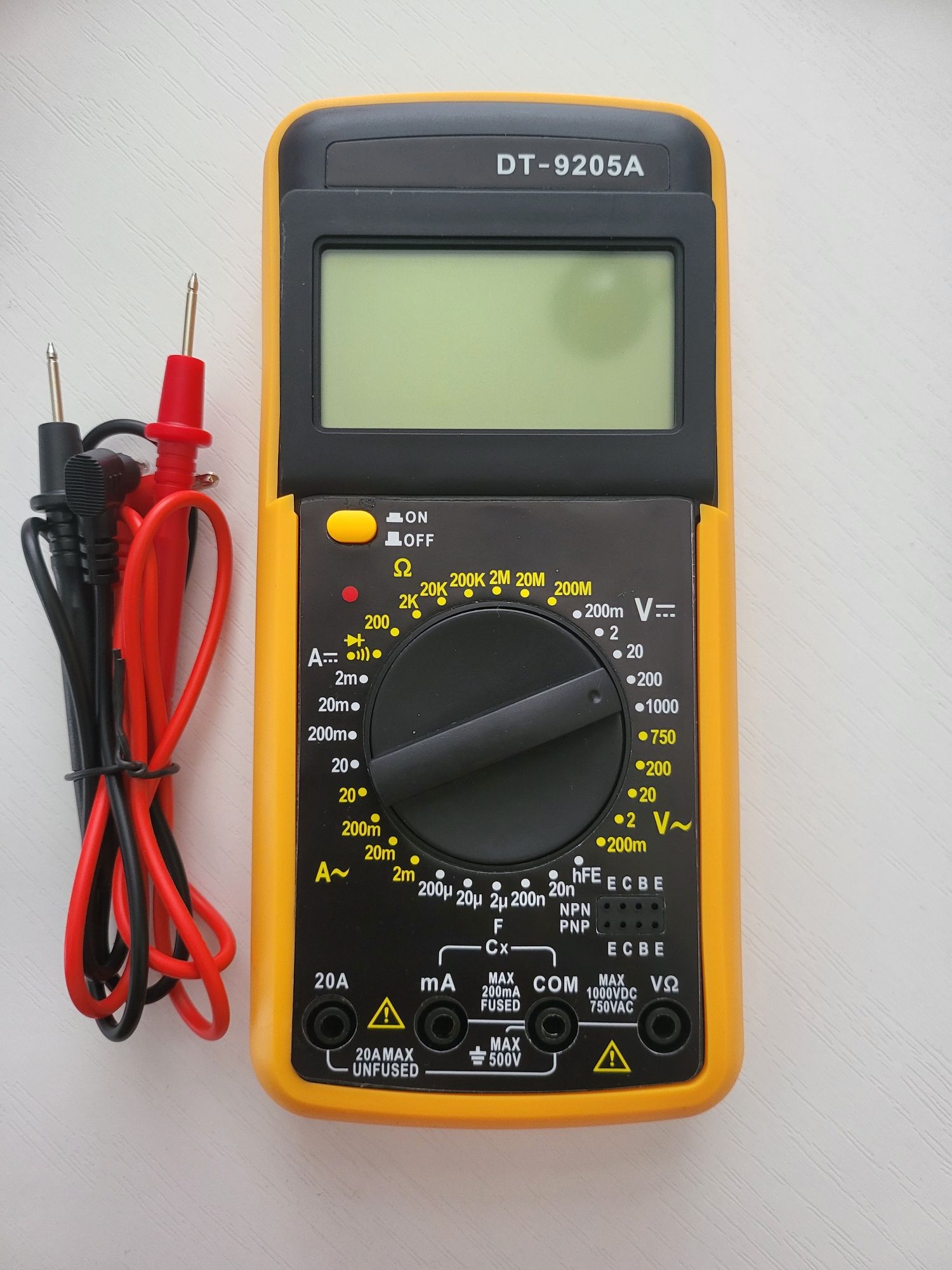 Cyfrowy Multimetr Miernik Tester Prądu DT9205A LCD Pomiar
