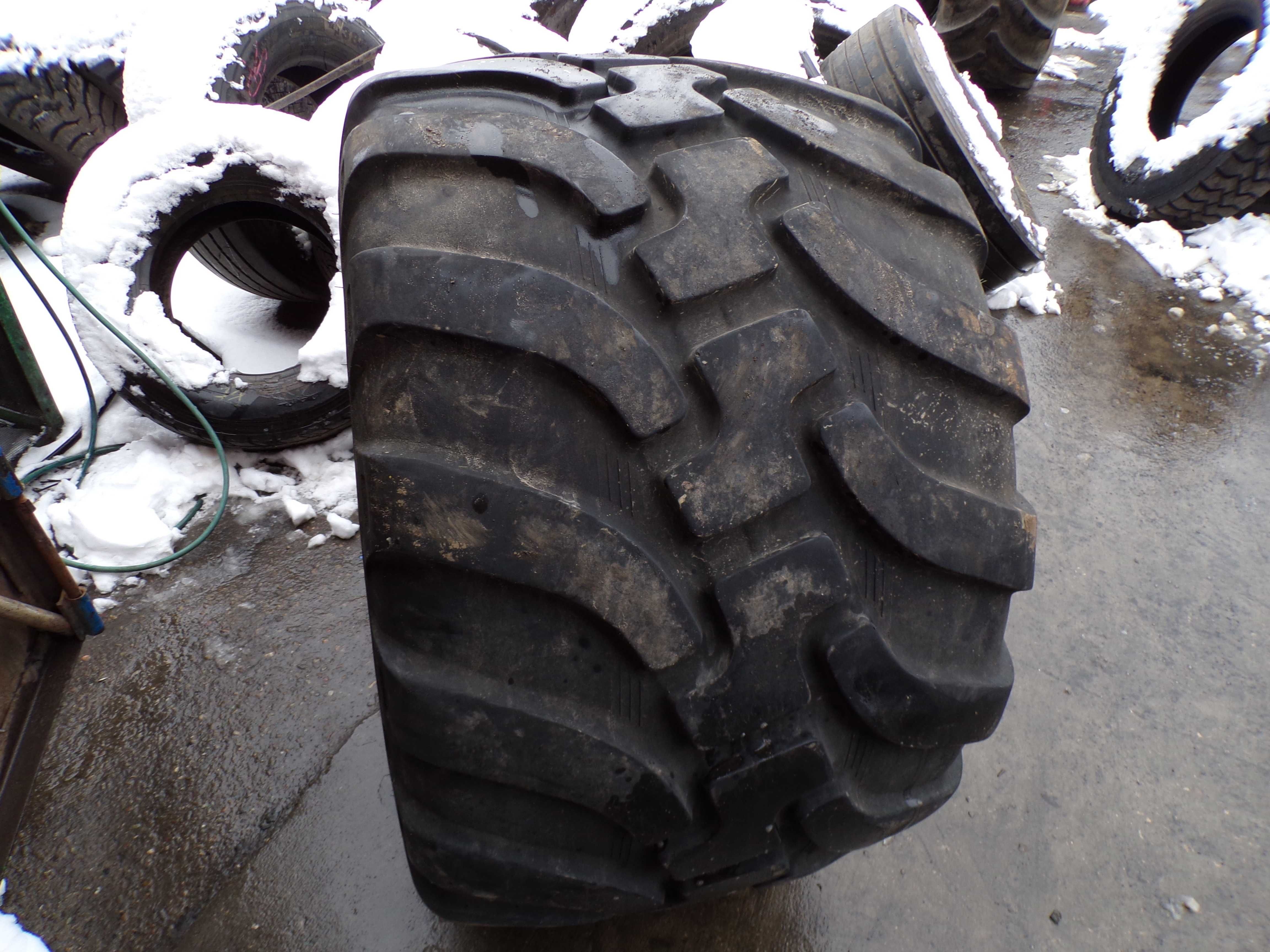 opona 750/45R22.5 ALLIANCE Flotation A380 166E (2600 netto)