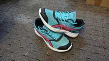 кросовки ASICS 37 розмір