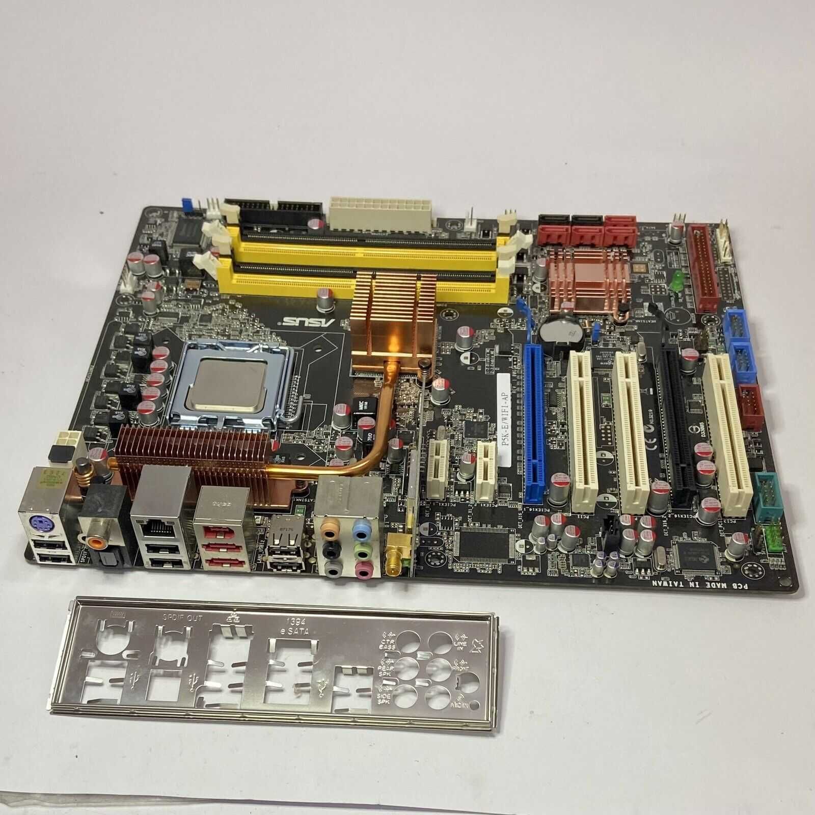 ТОПОВАЯ ASUS P5K-E WI-FI AP s775 P35 DDR2 1200MHz под XEON e5450/x5460