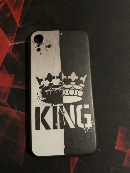 Продам чехол iPhone XR