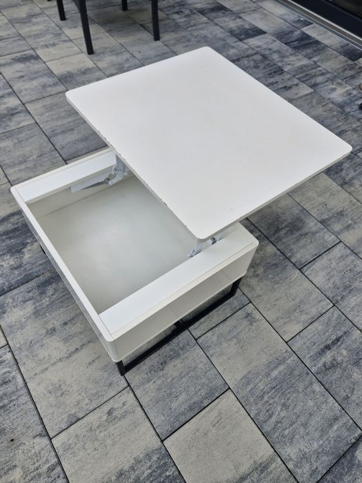Stolik kawowy 70x60 biały