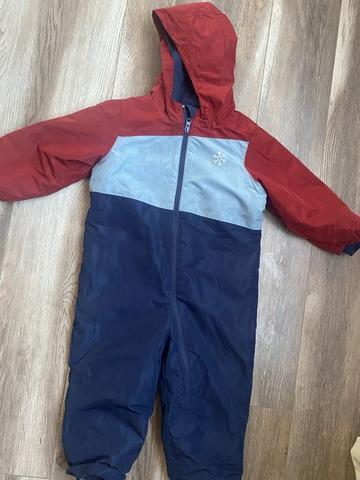 Зимовий комбінезон