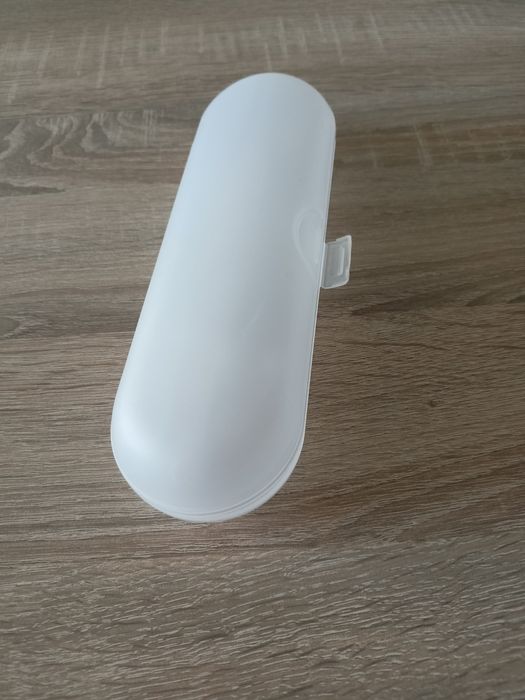 Etui pudełko na szczoteczkę elektryczną