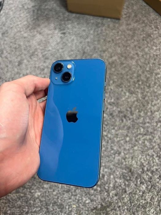 iPhone 13 128 GB Niebieski