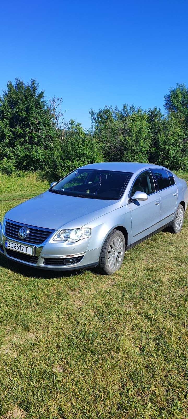 Продам Passat b6 2.0  FSI бензин 2005 року.