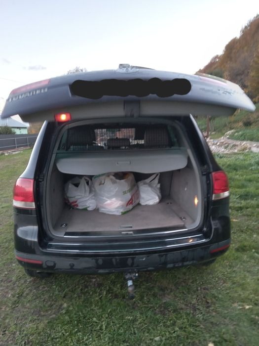 Продам Volkswagen Touareg 2.5