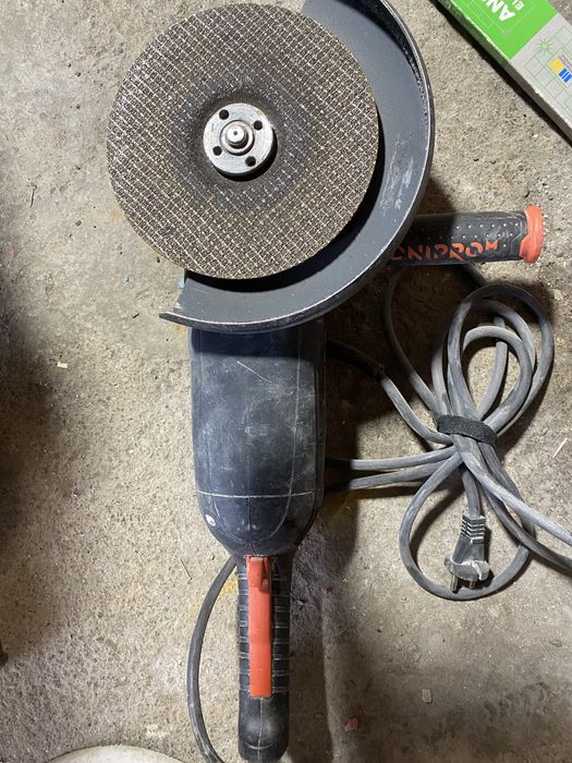 Оренда Шліфмашина кутова Dnipro-M GL-280