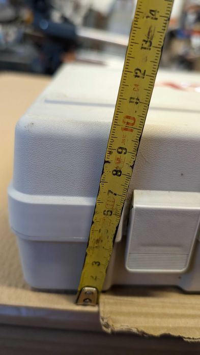 Caixa para  ferramenta/maquinas aparafusadora berbequim BOSCH