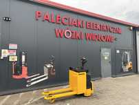 Paleciak elektryczny Komatsu 2000 kg mały zwrotny wózek magazynowy