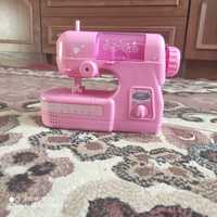 Іграшкова  швейна машинка(шиє по справжньому)
