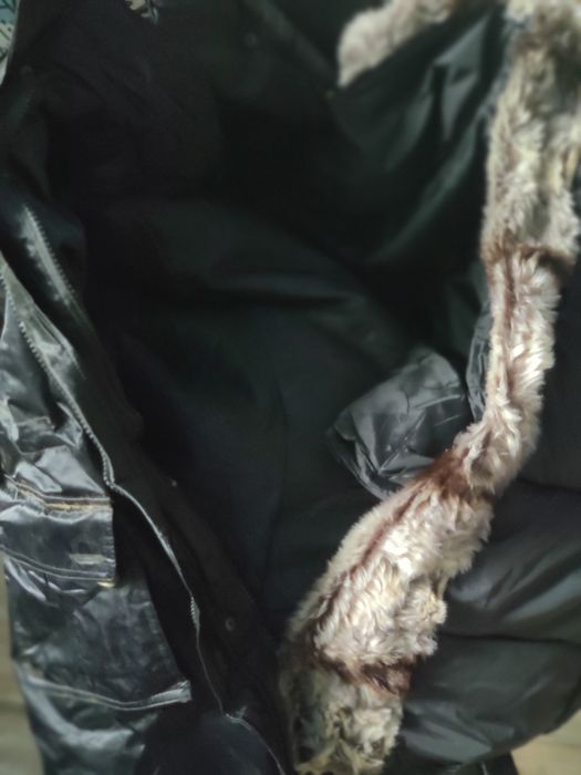 Продам курка теплая зимняя с подкладкой Китай