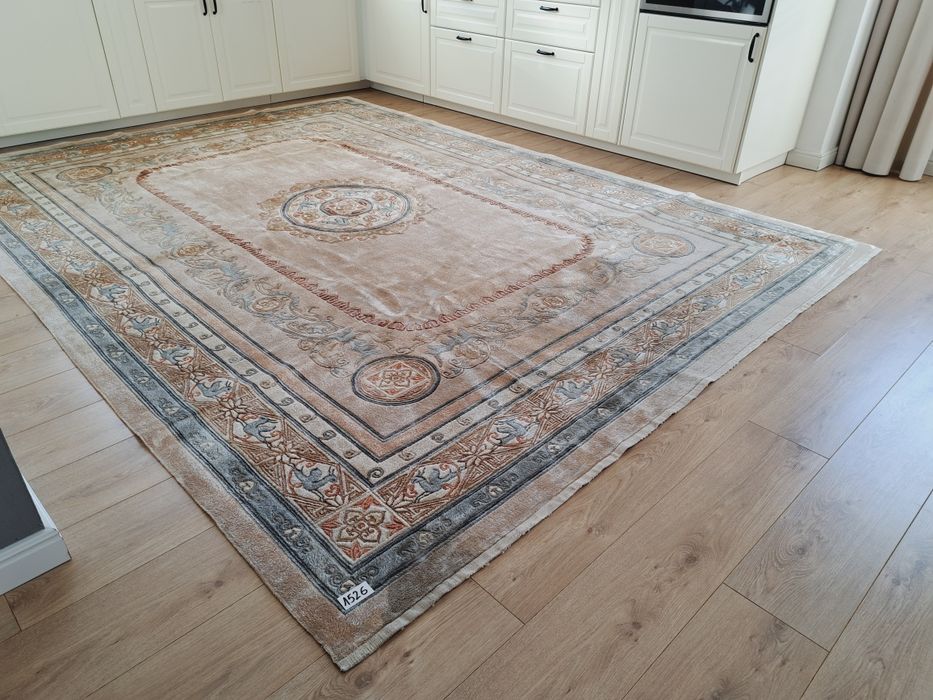 Przepiękny jedwabny Chiński ręcznie tkany dywan 247x337 nr 1526