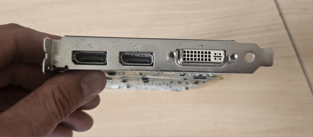 Karta graficzna nVidia Quadro FX 580