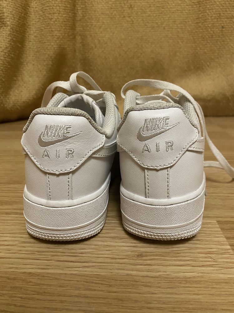 Продам кеди nike air force