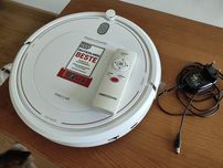 Aspirador automatico com remoto controlo