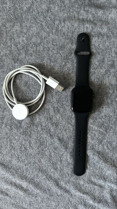 Apple Watch SE 44 mm aluminium