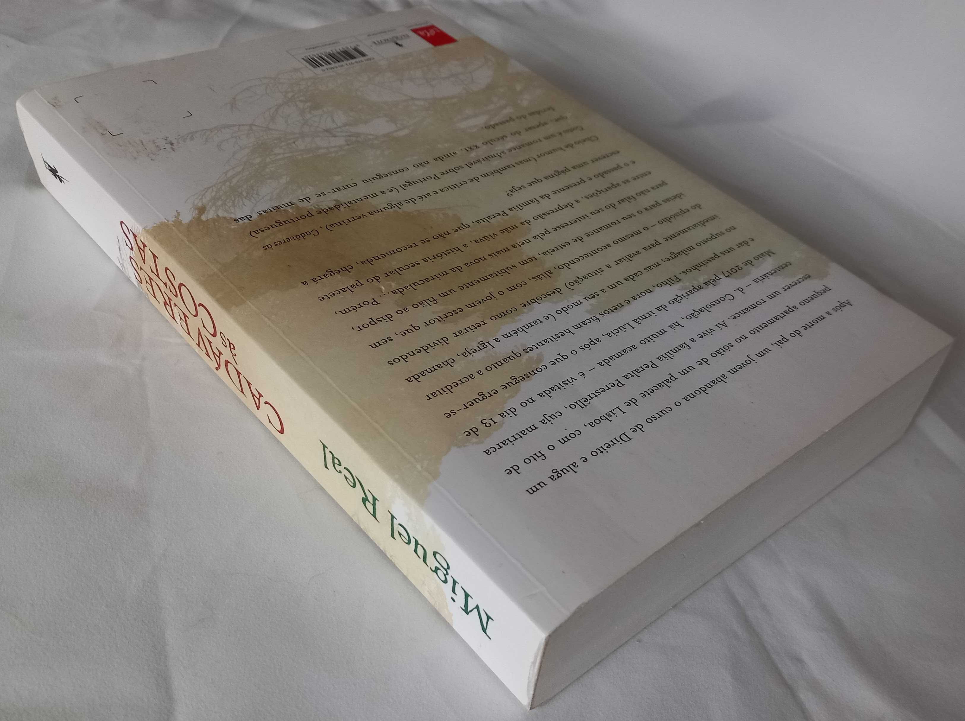 Livro Cadáveres às Costas de Miguel Real [Portes Grátis]