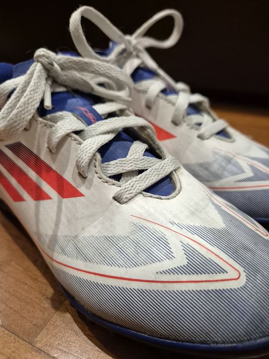 Chuteiras Adidas F50 TURF Tamanho 32