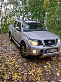 Nissan Navara 2012 r 3 l diesel ładny stan,bogate wyposażenie,hak 3t