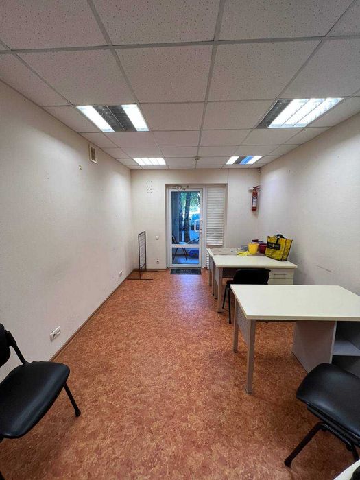 Аренда помещения с мебелью на Салтовке 1-й этаж свой вход, метро!