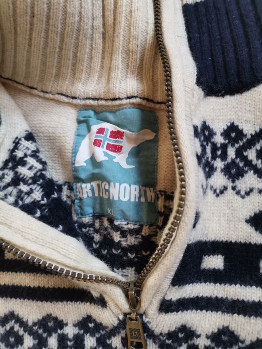Sweter wełniany Articnorth XL