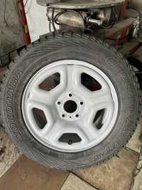 Yokohama geolandar 215/65r16