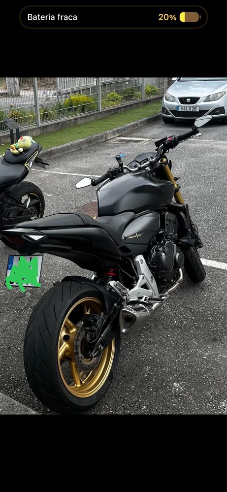 Hornet 2012 preto mate
