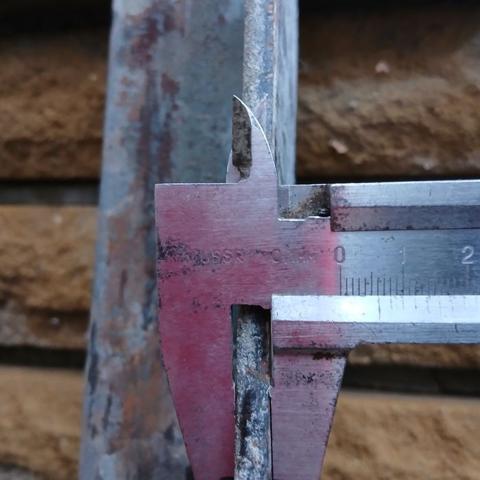 Продам вхідні металеві двері