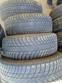 Opony zimowe 225/60/17 Bridgestone 2021r