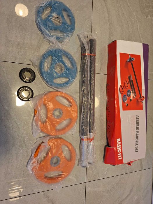 Sztanga + Hantle Powlekane/gumowane stałe BASIC FIT 8kg Prosty Gryf