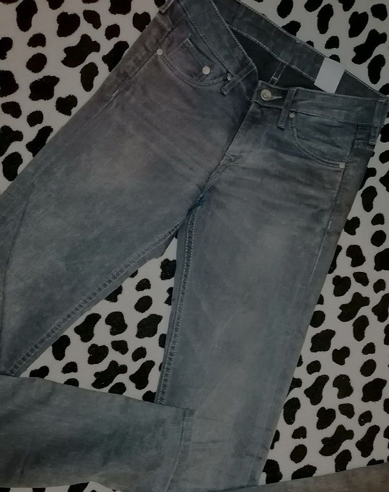 H&M dżinsy skinny rurki jeans Nowe