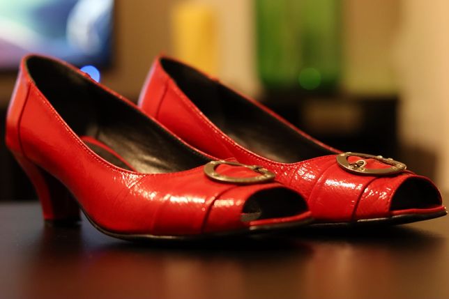 Sapatos vermelhos de qualidade