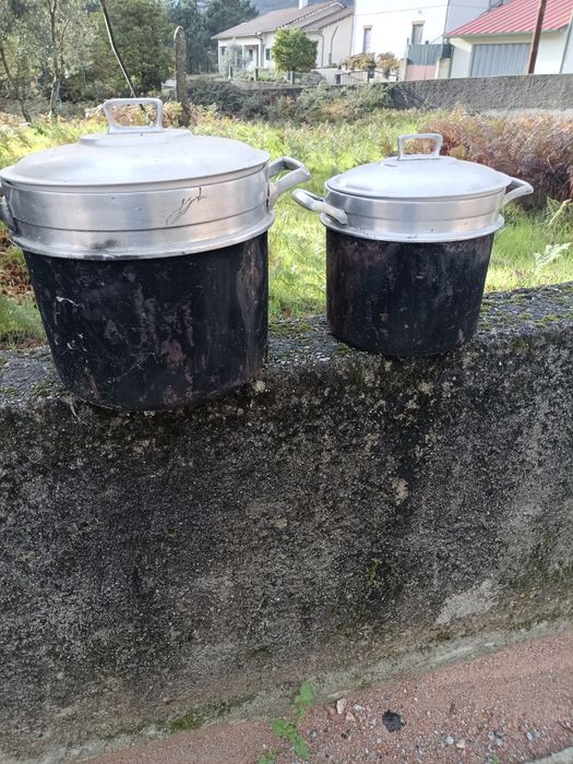 Panelas de Fogão de Lenha