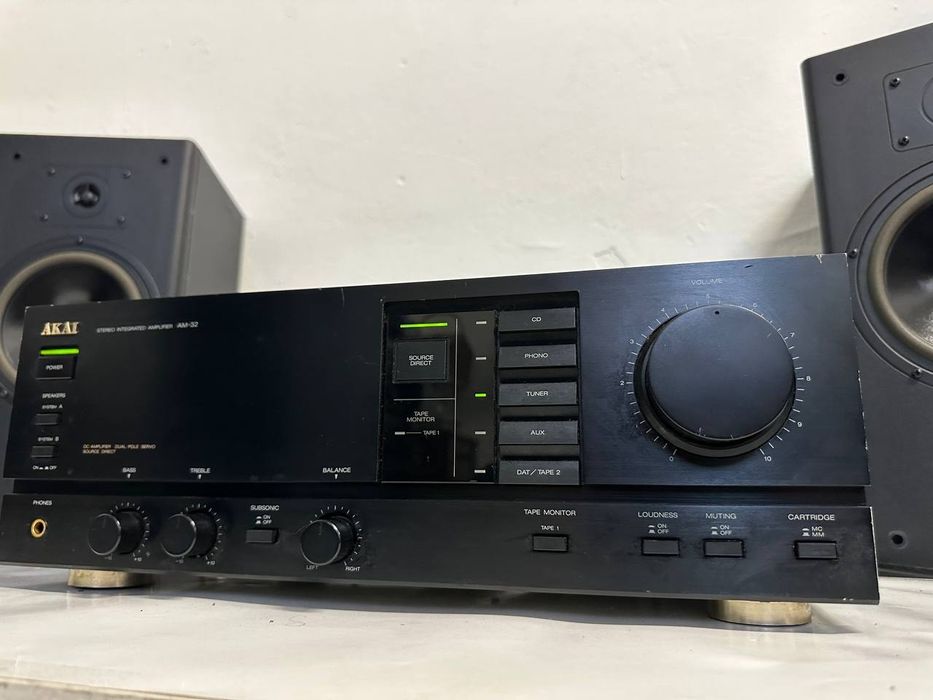 Wzmacniacz Akai AM-32, 2*80 w. Made in Japan .