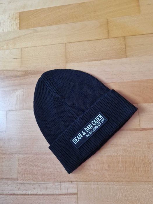 Dsq2 Dsquared2 czapka zimowa jesienna