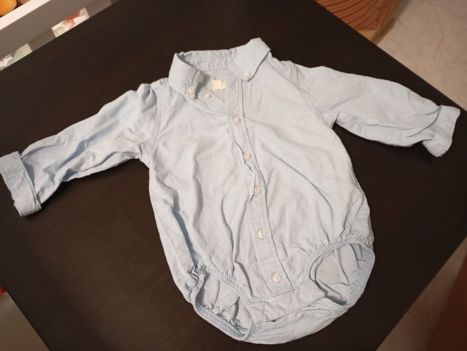 Lote de roupa de bebé