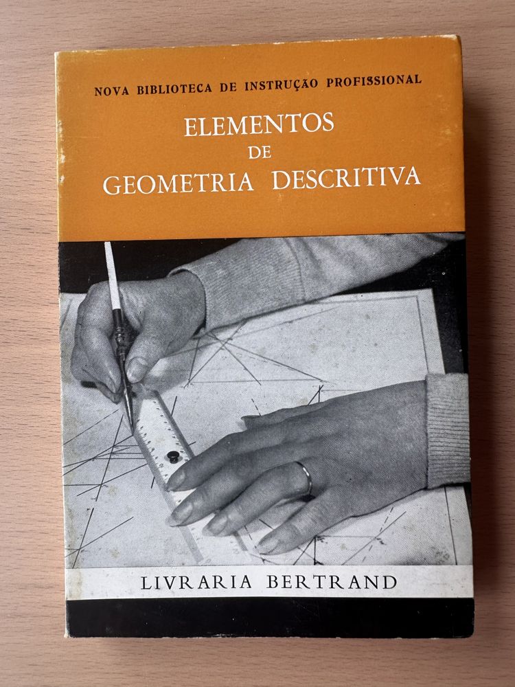 Livro “Elementos de Geometria Descritiva”