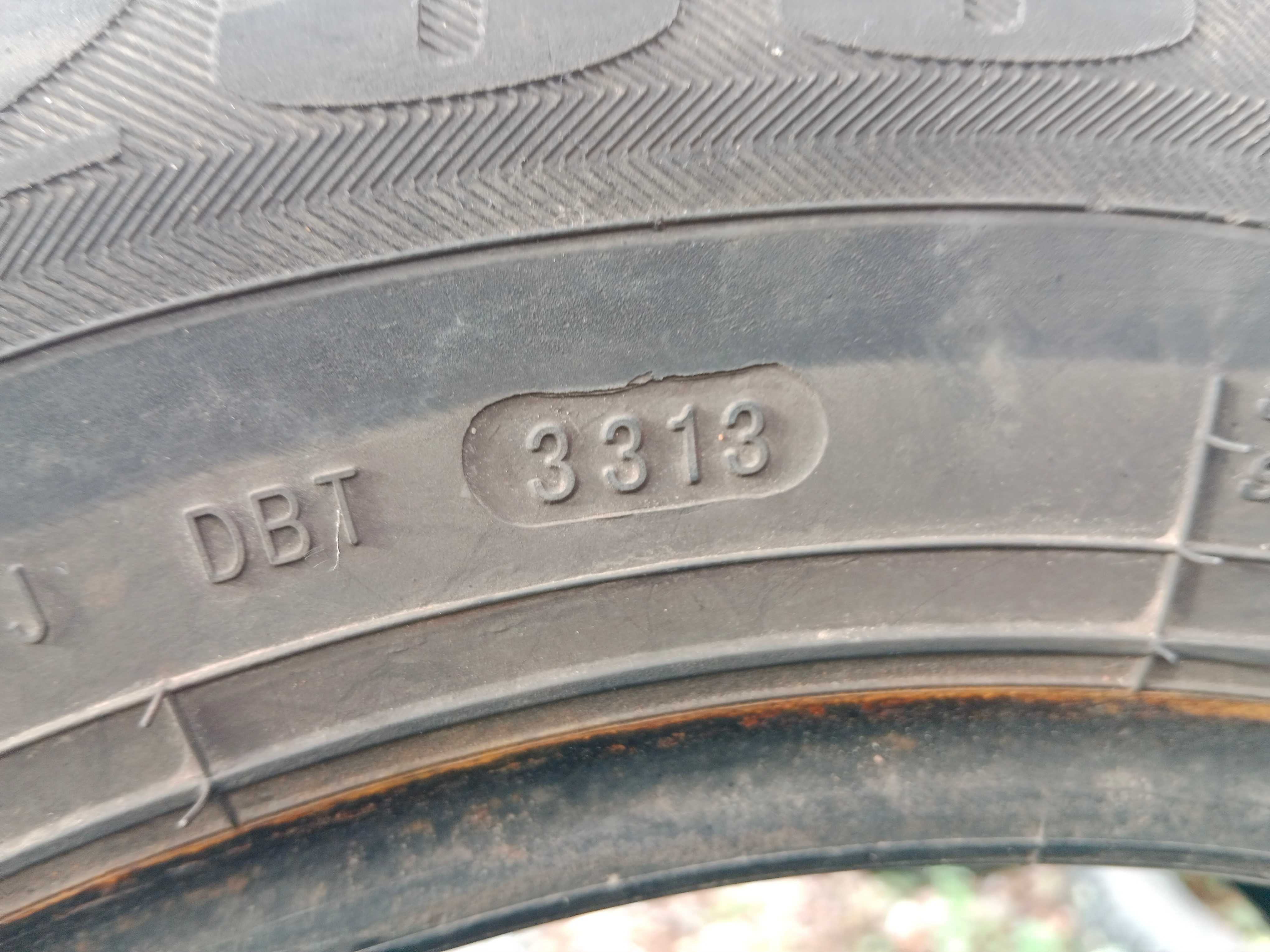 Opona używana 195/70R15C Zeetex Z-ICE2000C 1szt