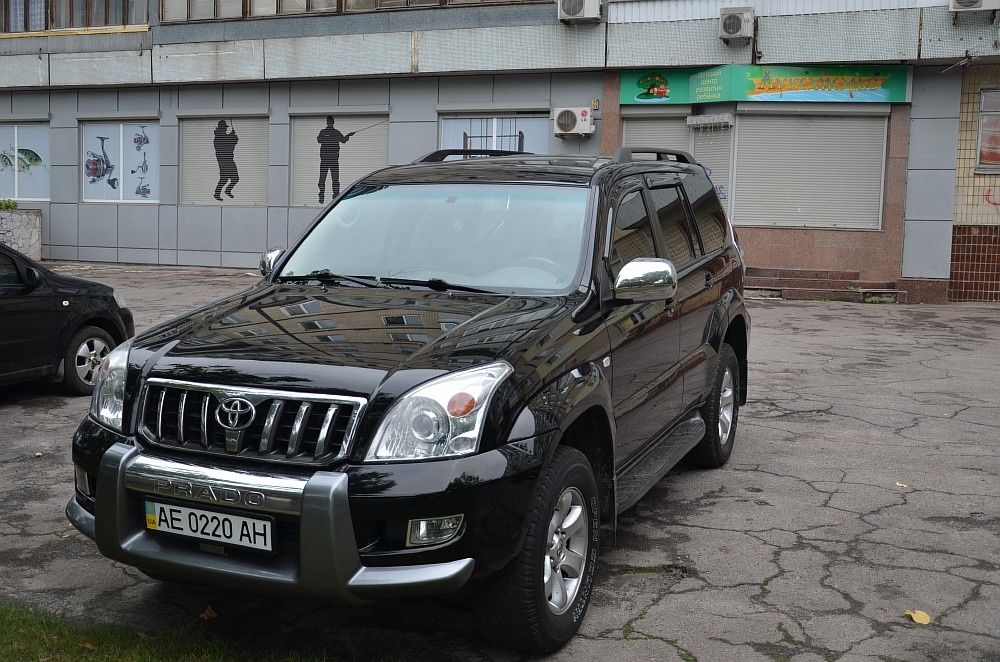 Аренда машины Toyota Land Cruiser Prado .VIP TAXI. Элитное Такси СВОЯ.