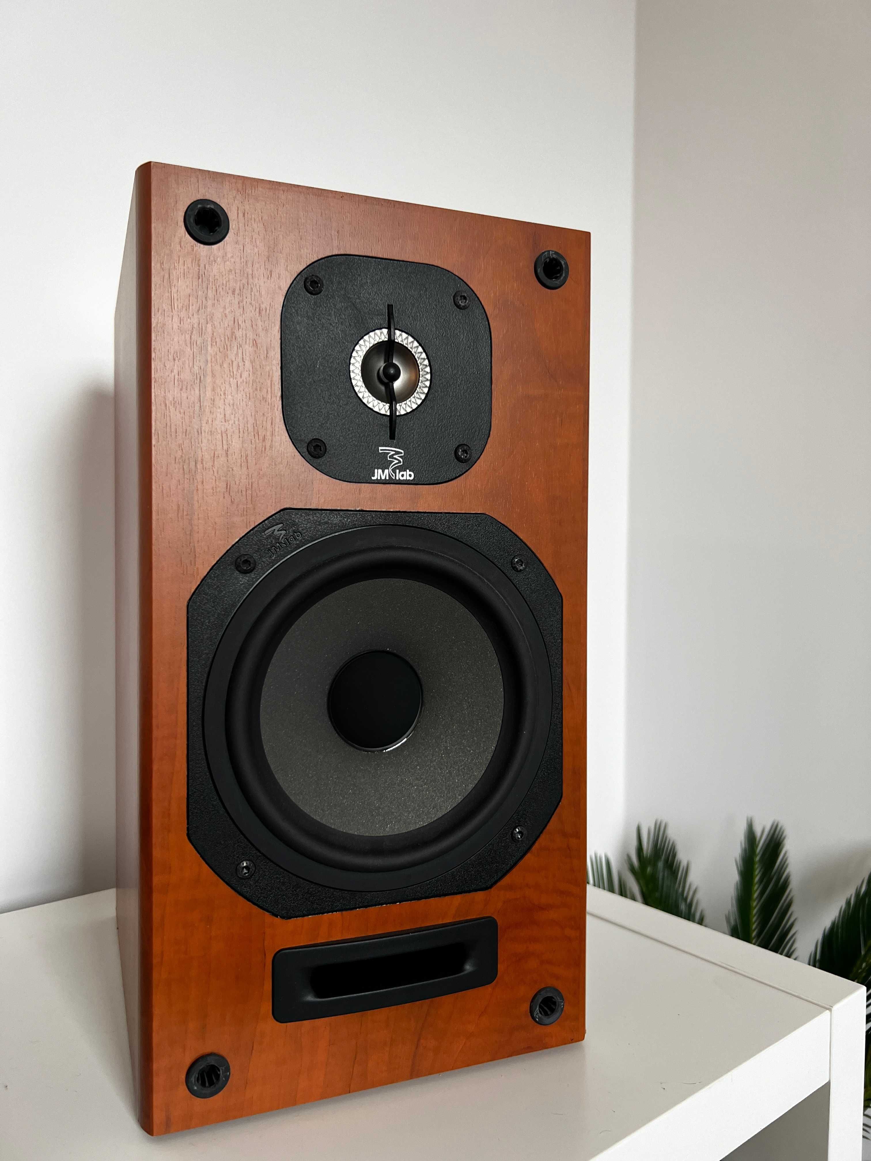 JM LAB FOCAL CHORUS 706 Kolumny podstawkowe monitory