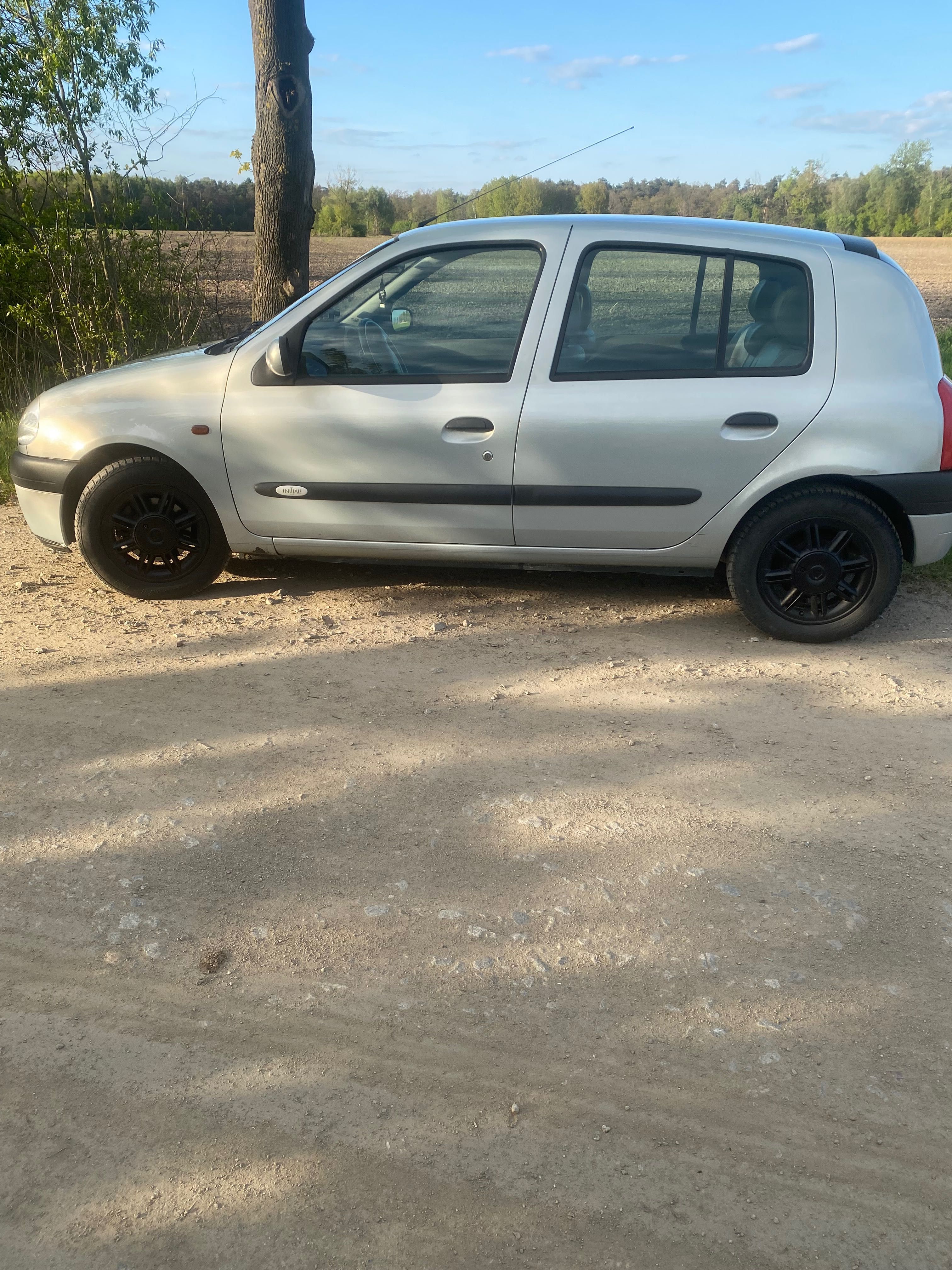 Renault clio 1.4 automat