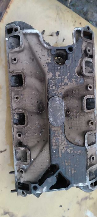 Колектор впускний (павук)