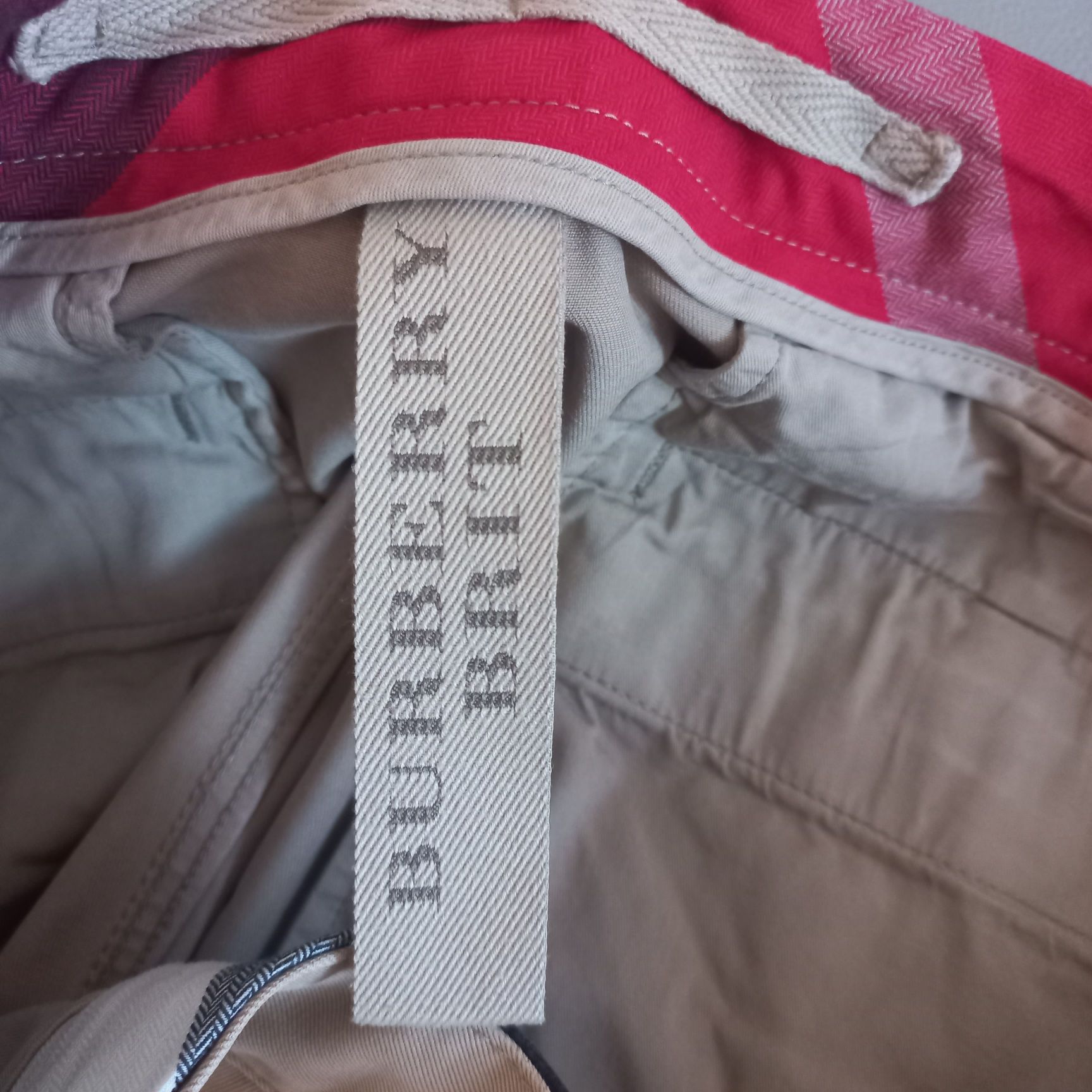 Burberry! Оригінал! Чоловічі бежеві брюки/штани.
