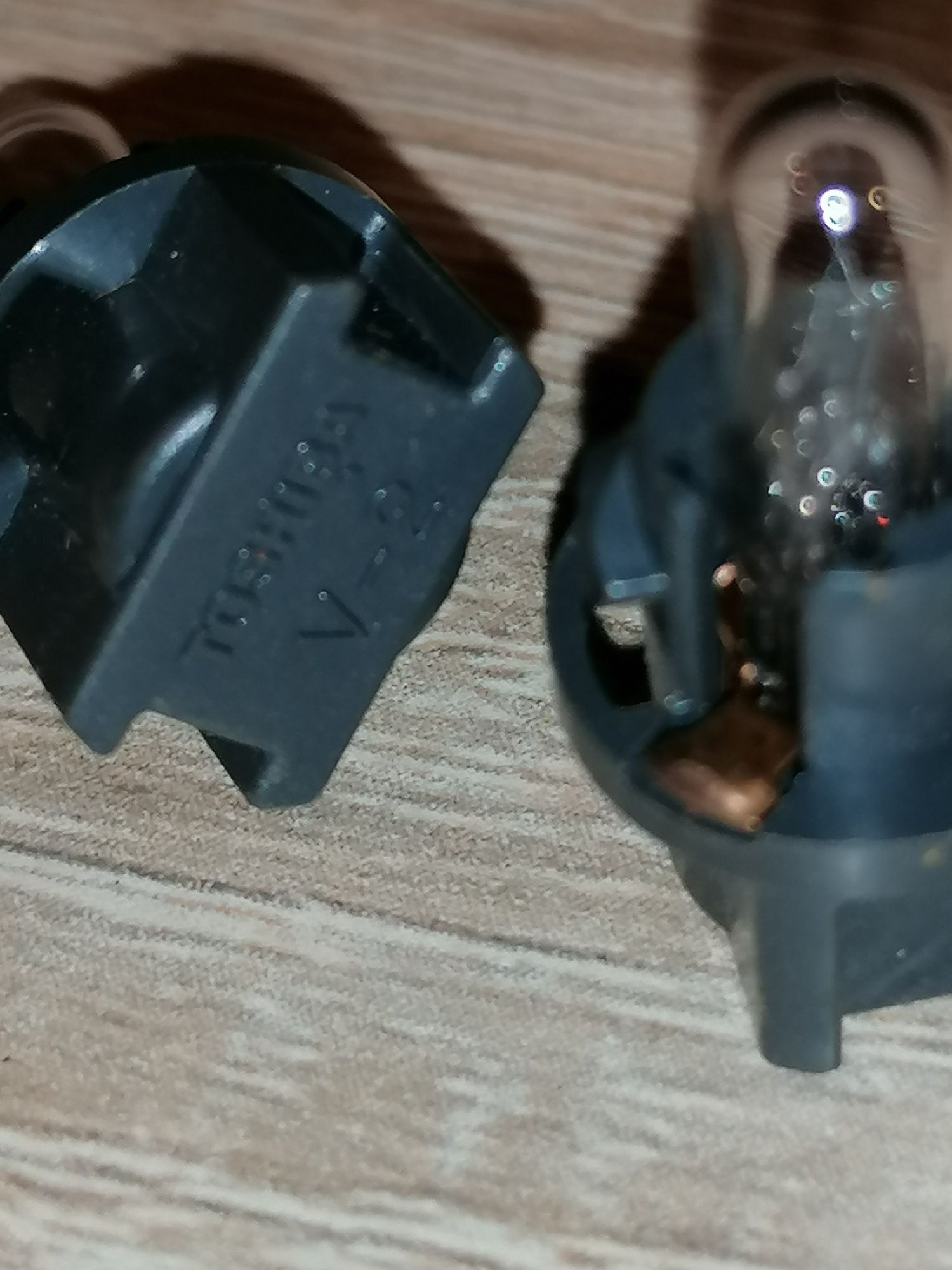 Żarówka licznika 14V Toshiba V-2 oryginał