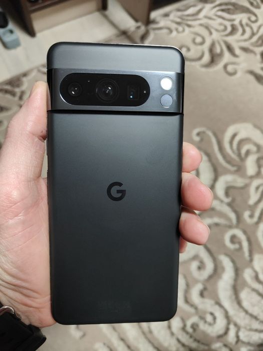 Продам Google pixel 8 pro Black на 128