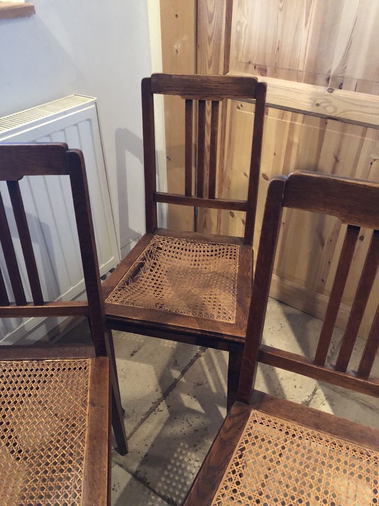 Krzesła dębowe plus stolik